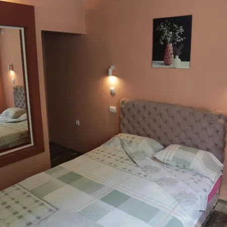 Dolce 7 Apartment *